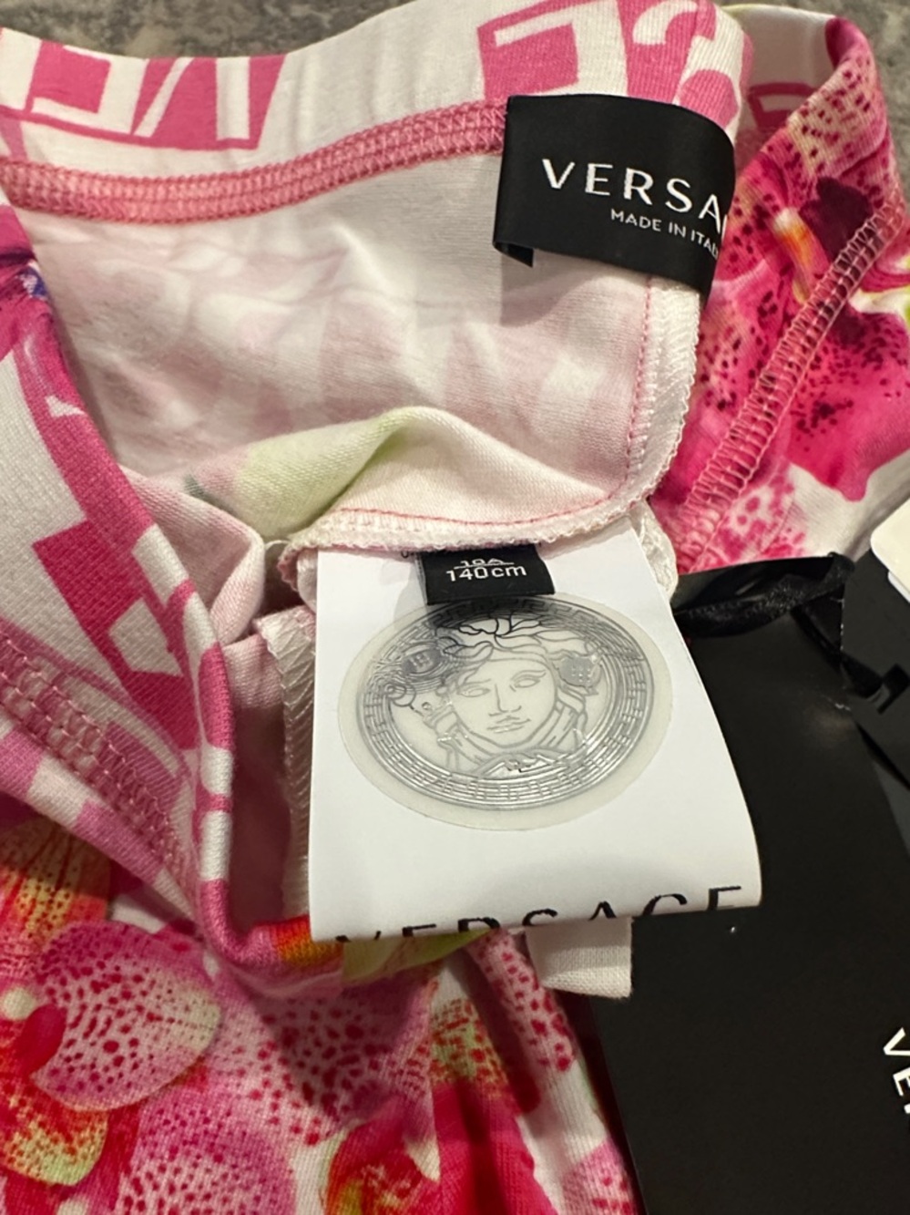 VERSACE KIDS LEGGINGS NWT SIZE 10 - Picture 7 of 10